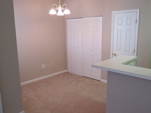 2nd image of 1540 Wimbledon Dr APT 107