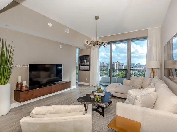 2960 NE 207th St #1112, Aventura, FL 33180