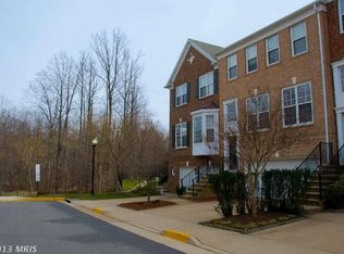 9351 Deer Glen Ct, Fairfax, VA 22031