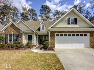 290 Millbrook Village Dr, Tyrone, GA 30290