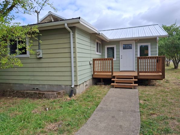 4500 NW McLoughlin Dr
