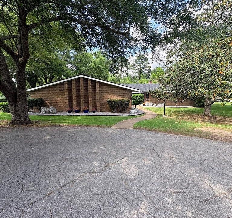 1st image of 6531 Dogwood Ct