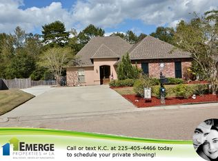 9959 Chanel Dr, Denham Springs, LA 70706