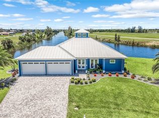 912 NW 30th St, Cape Coral, FL 33993
