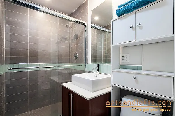 Sold by aptsandlofts.com | media 4