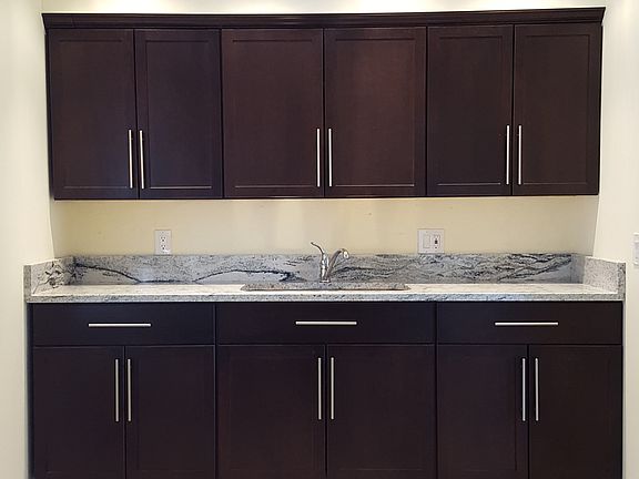 4th image of 6832 Lynett Dr