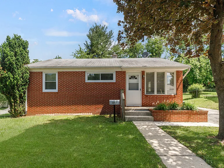 103 Wilgate Rd — Photo 1