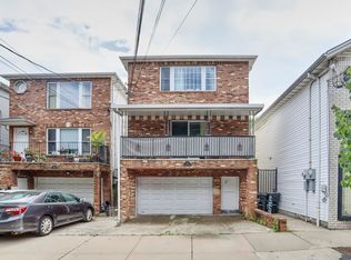 135 Jefferson Ave #2, Jersey City, NJ 07306