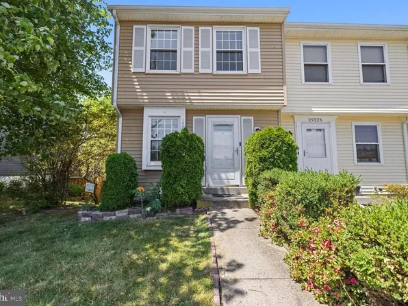 19324 Elderberry Ter, Germantown, MD 20876