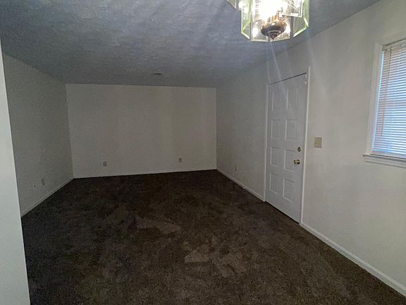 5th image of 1013 Kaolin Dr