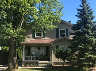 5947 Park Blvd, South Rockwood, MI 48179