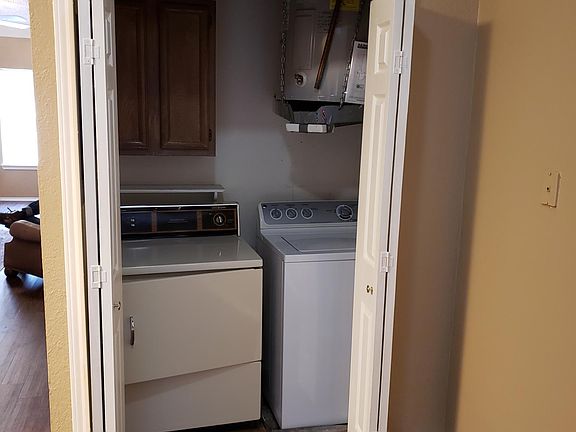 2nd image of 1325 Speight Ave