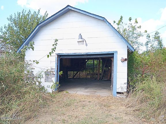 5th image of 13800 Palm Rd