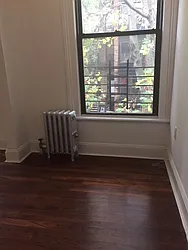 Rented by Alexander Bilu, LREB