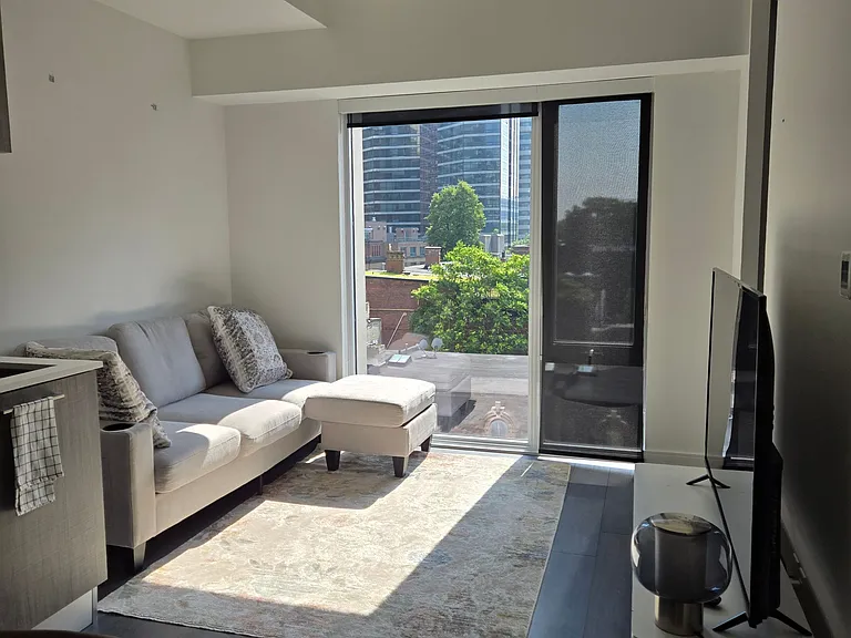 3 Gloucester St #512 — Photo 19