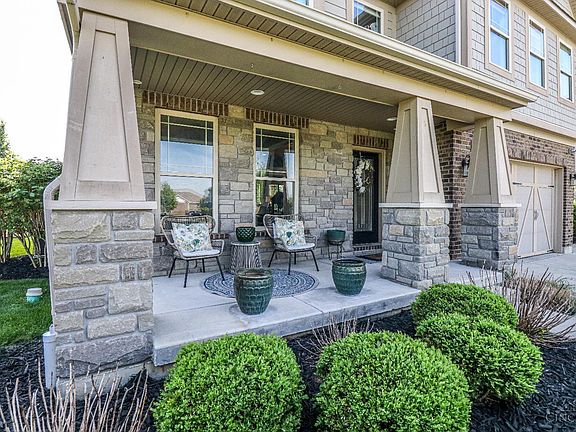 2nd image of 4966 Whispering Creek Ct