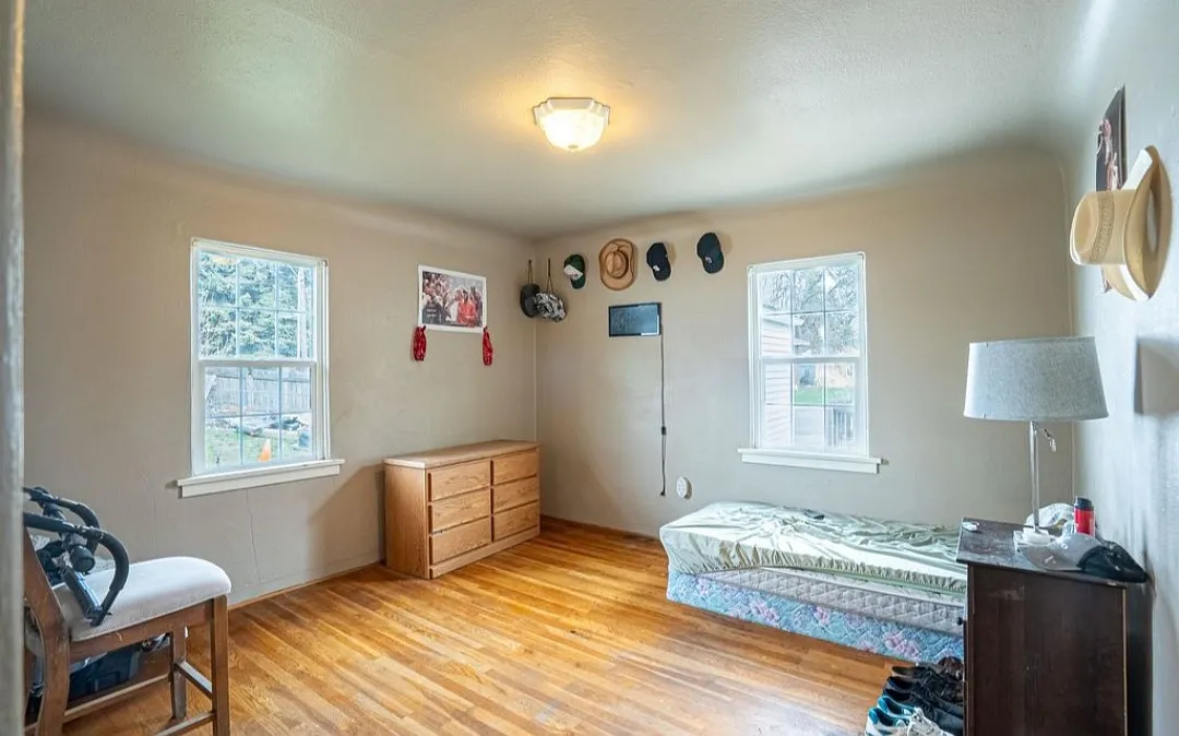 4 bed, 2118 sqft, $750 — Photo 3