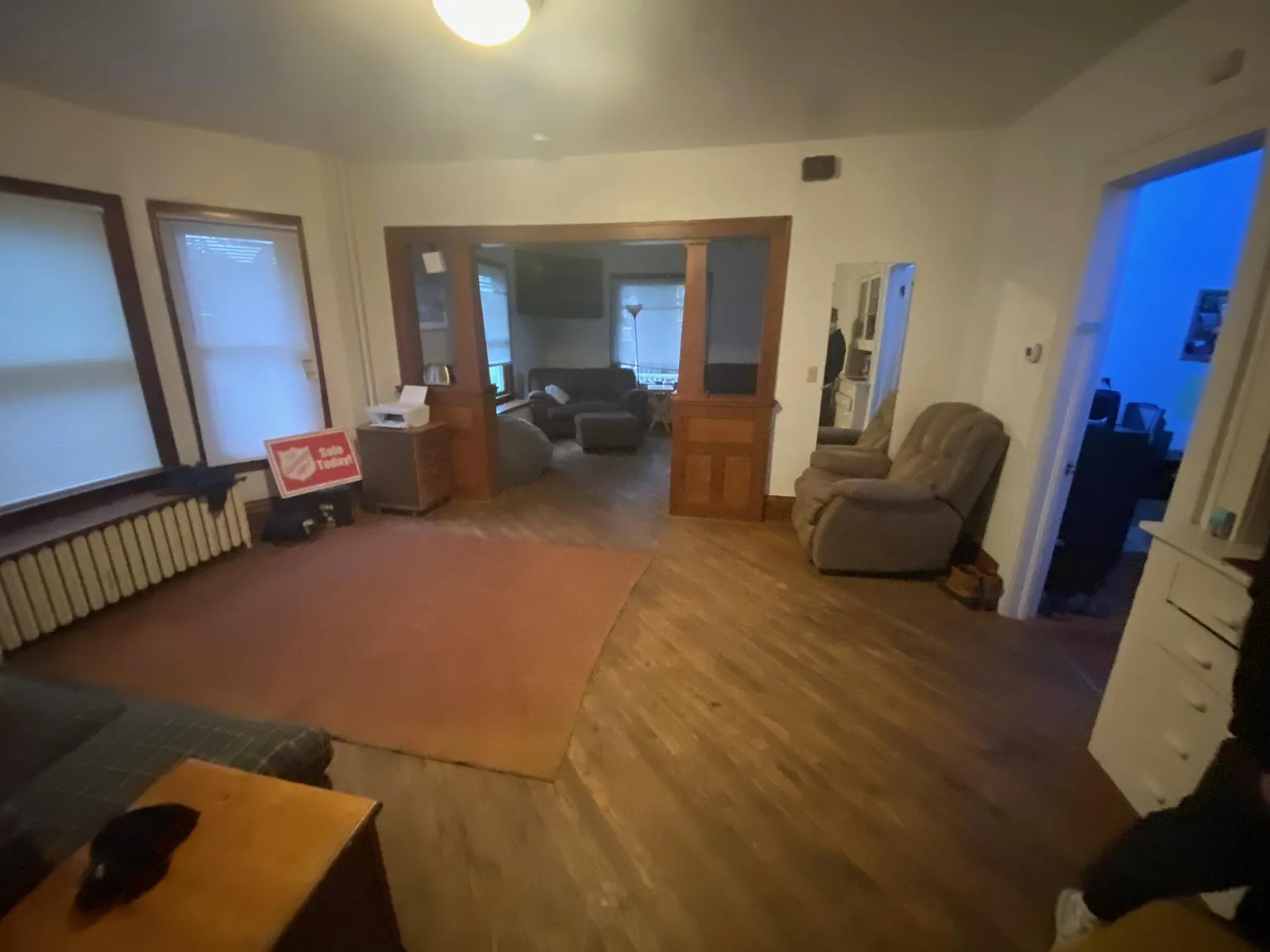 5 bed, 2400 sqft, $3,000 — Photo 4