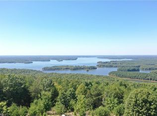 635 Rocky Cove Ln, Denton, NC 27239