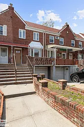 67-92 Austin Street