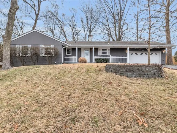 217 NW 43rd St, Kansas City, MO 64116