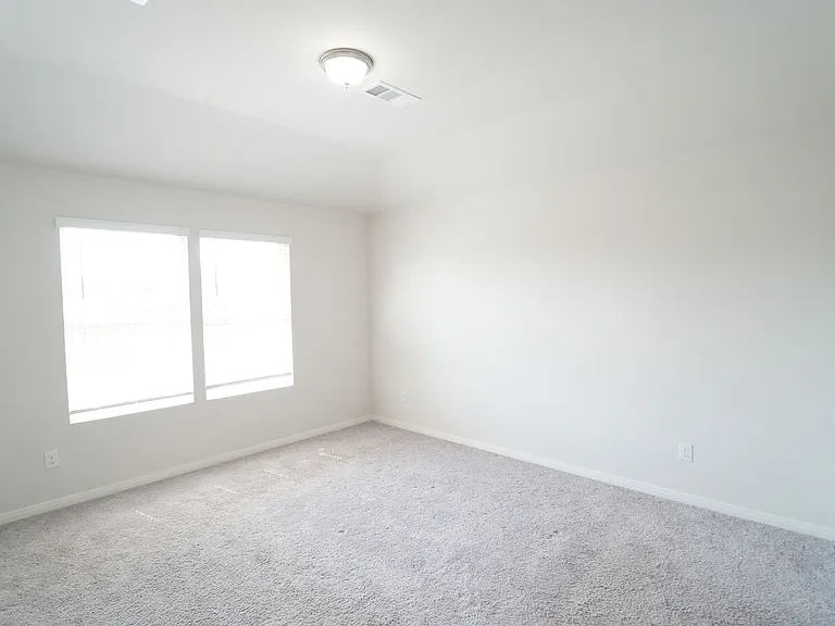 501 Jameson — Photo 5