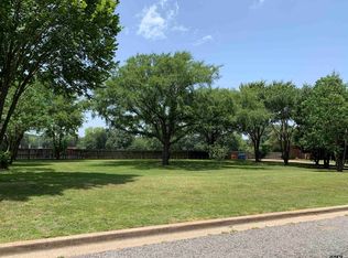 Van Winkle Cir, Athens, TX 75751
