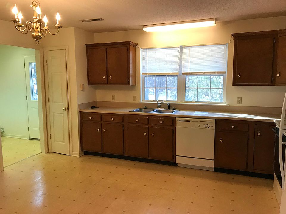 2nd image of 8708 Poplar Bend Dr