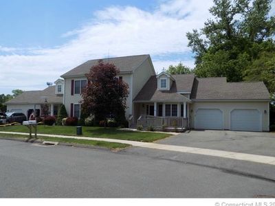 297 Kings Lndg, Windsor, CT, 06095