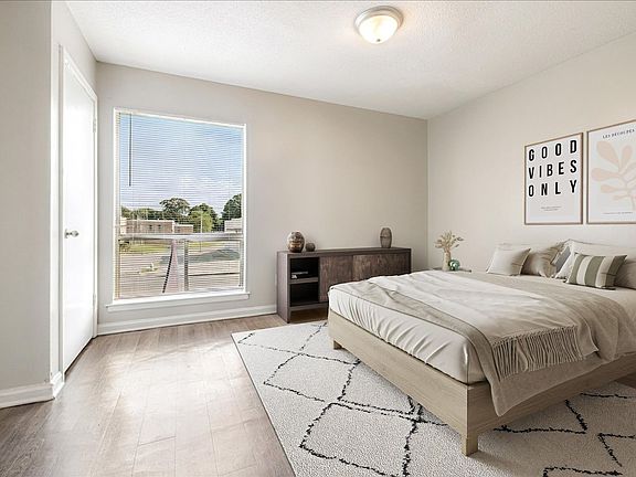 4th image of 3645 Macon Rd #69fd45003