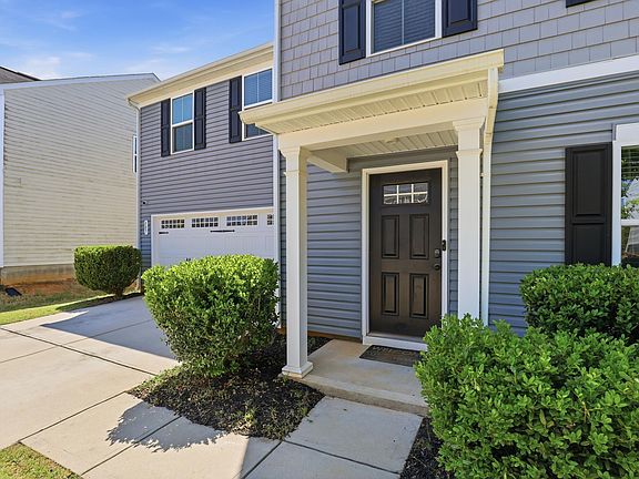 2nd image of 307 Maplestead Farms Court