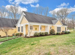 106 Golf Villa Dr, Moneta, VA 24121