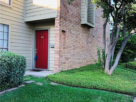 2nd image of 1821 Maplewood Trl