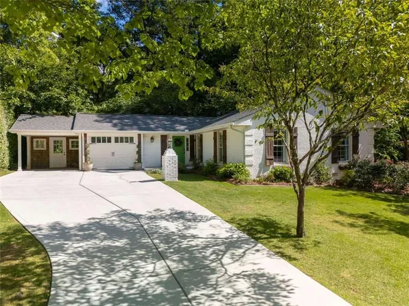 3176 Gablewood Ct, Decatur, GA 30033