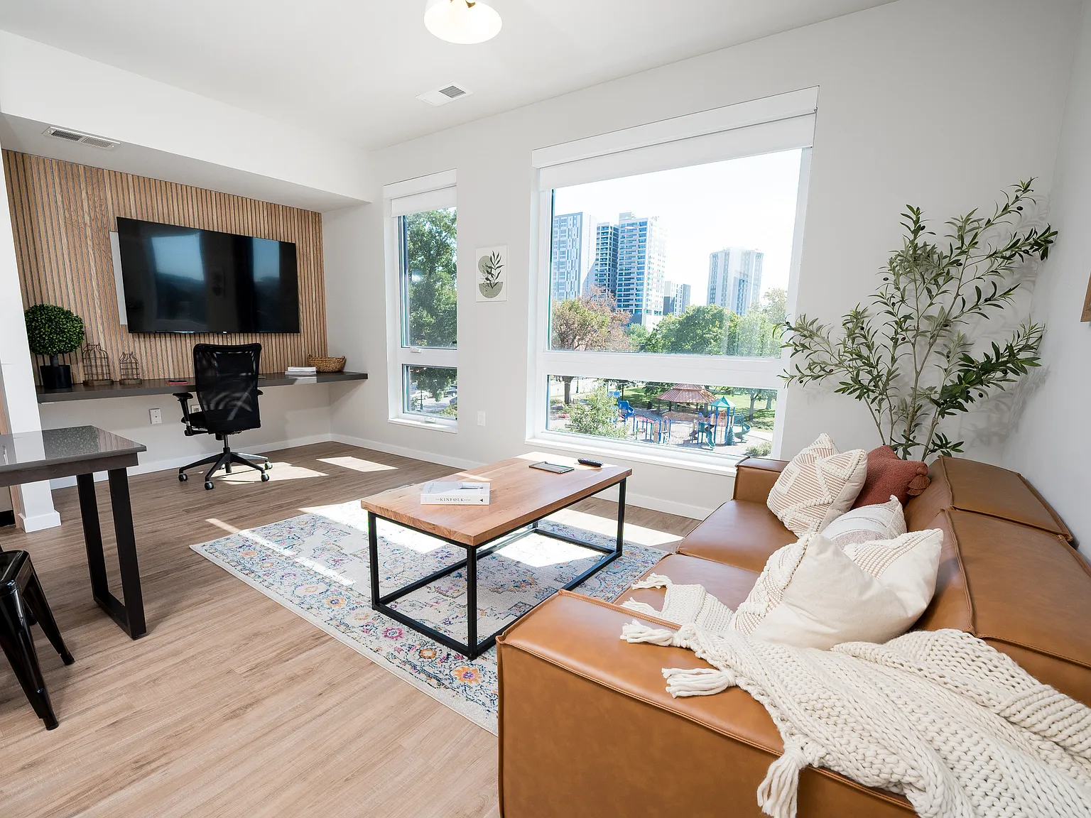 Studio, 525 sqft, $1,149 — Photo 4