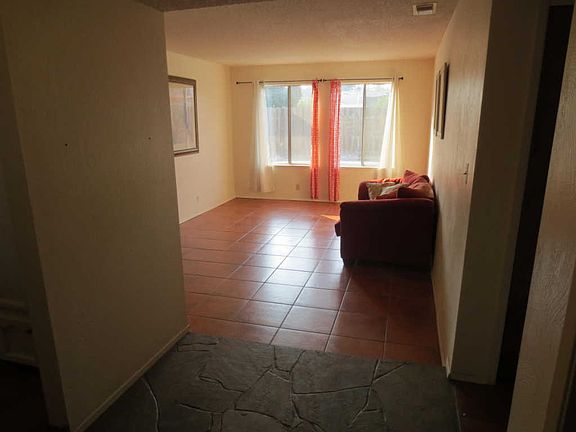 5th image of 3305 W Cutler Ave