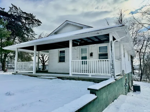 802 Summit Ln, Bedford, IN 47421