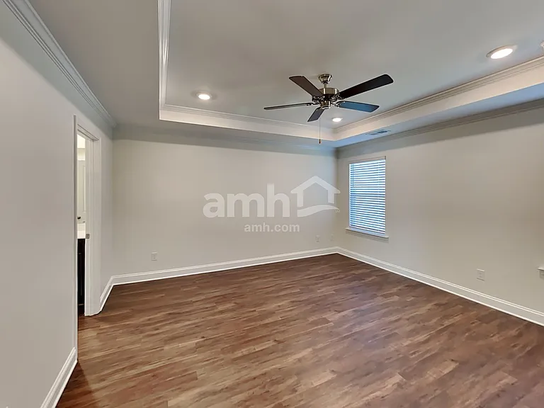 553 Rivermist Dr — Photo 12