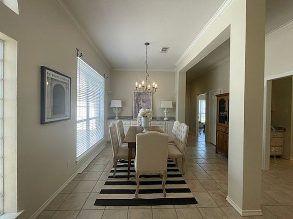4th image of 558 Timber Ridge Dr