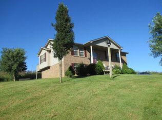 101 Westwood Dr, Berea, KY 40403