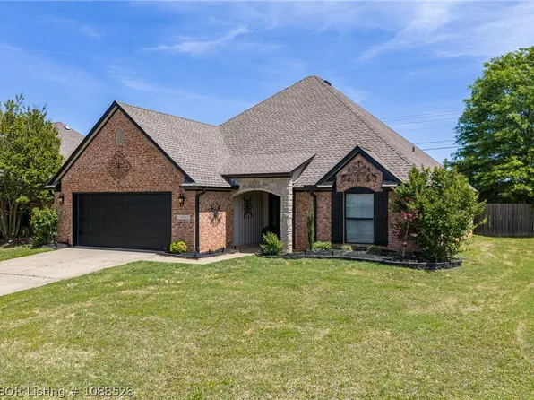 12515 Douglas Dr, Fort Smith, AR 72916