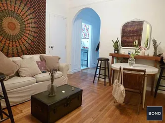 Rented by Bond New York