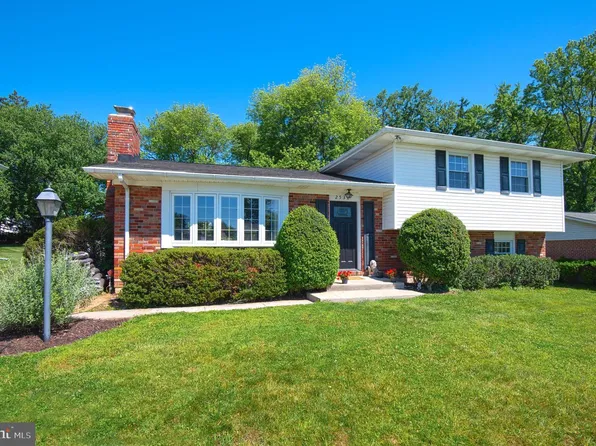 2532 Londonderry Rd, Lutherville Timonium, MD 21093