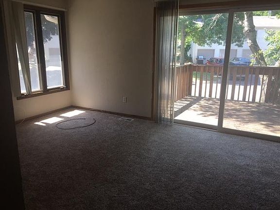 4th image of 147 Bordeaux Ct #147
