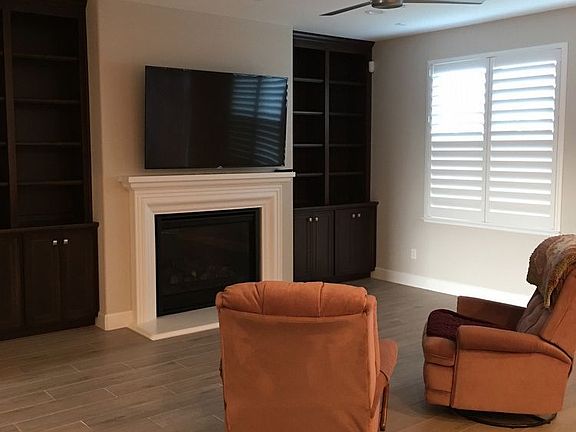 2nd image of 2969 Lombard St