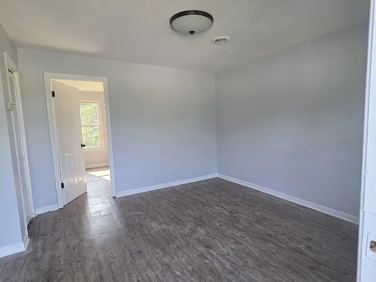 1165 Claylick Rd #B — Photo 2