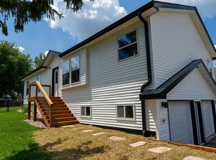 703 State St, Hollandale, WI 53544