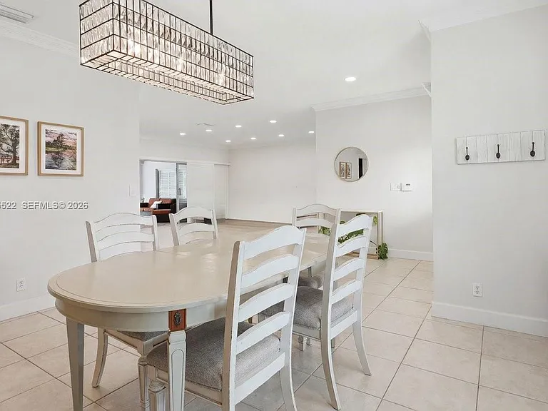 16530 Lake Tree Dr — Photo 27