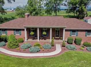 115 Richland Rd, Carlisle, PA 17015