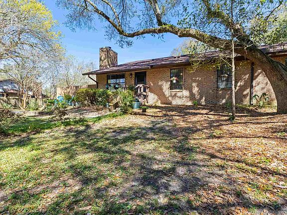 3rd image of 9345 Chisholm Rd APT K4